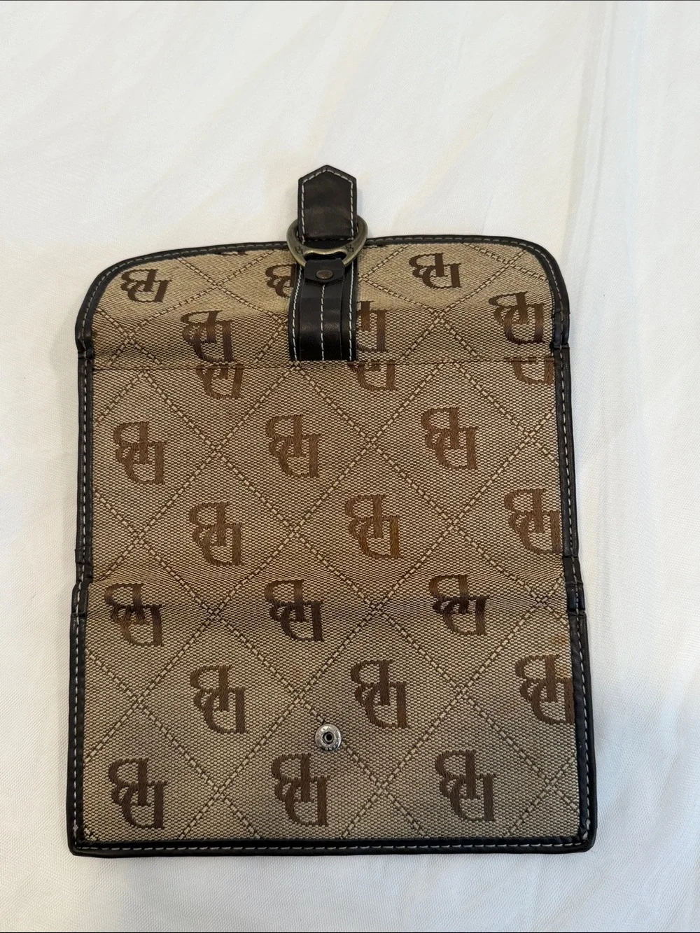VTG Dooney & Bourke Signature Monogram Canvas Leather Trim Clutch Wallet - Brown